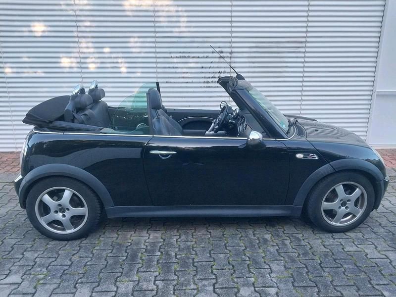 Schwarz Gebraucht 2005 Mini Cooper S Cabriolet Cabrio | 3.700 € (Fairer Preis) - Bild 1/4