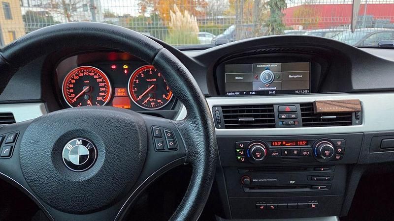 Gebraucht BMW 325 Shadowline 218 PS (160 kW) 2006 Schwarz Coupé