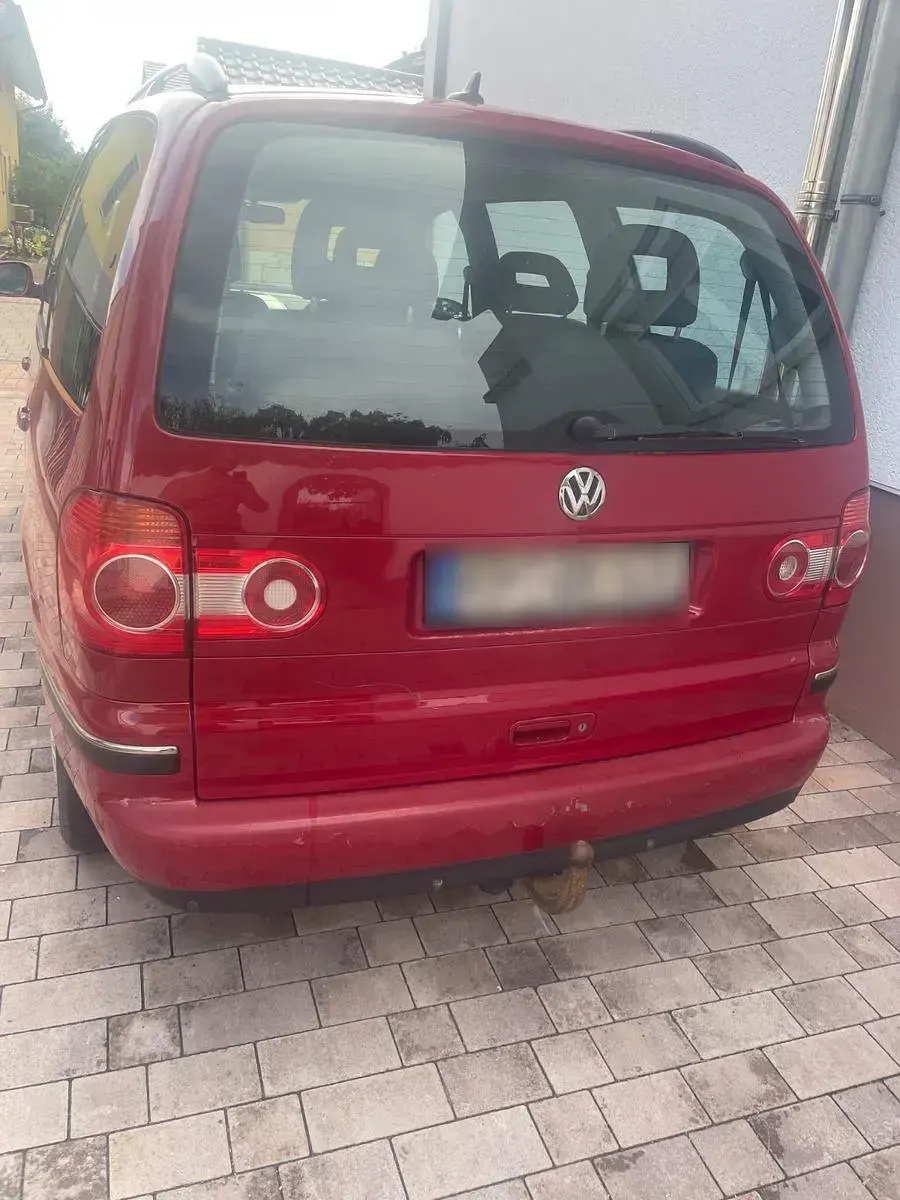 Gebraucht VW Sharan Comfortline 140 PS (102 kW) 2006 Rot Van / Kleinbus