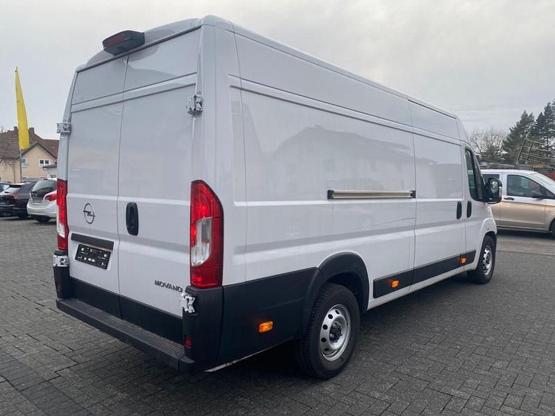 Gebraucht Opel Movano 140 PS (102 kW) 2014 Weiß Van / Kleinbus