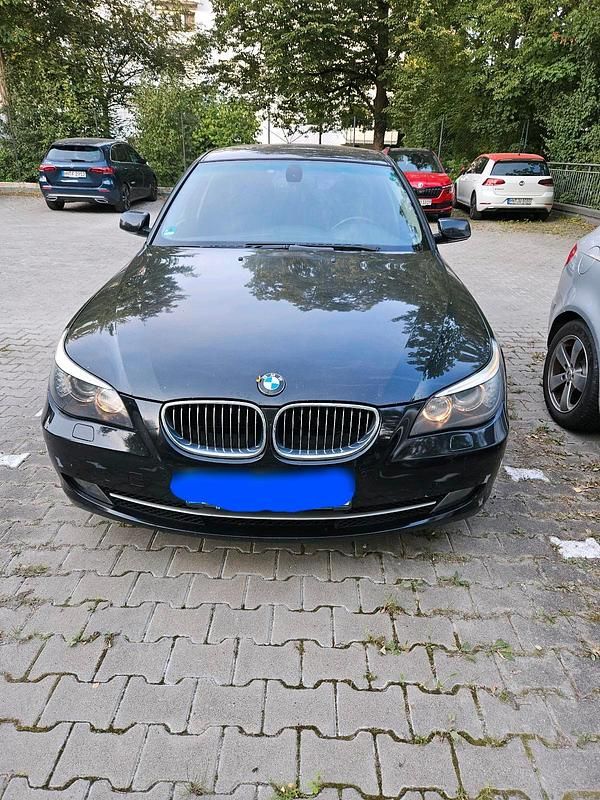 Schwarz Gebraucht 2009 BMW 525 Performance Limousine | 6.500 € (Fairer Preis) - Bild 1/4