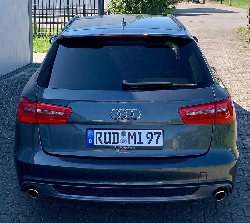 Gebraucht Audi A6 Sport 313 PS (230 kW) 2013 Grau Kombi