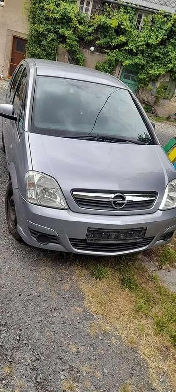 Gebraucht 2006 Opel Meriva Edition Van / Kleinbus | 1.100 € (Superpreis) - Bild 1/4