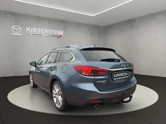 Używany Mazda 6 Exclusive-Line 150 KM (110 kW) 2016 Niebieski Sedan/Limuzyna