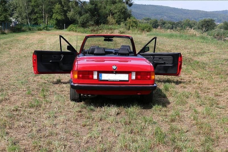 Gebraucht BMW 320 Cabriolet 129 PS (94 kW) 1998 Rot Cabrio