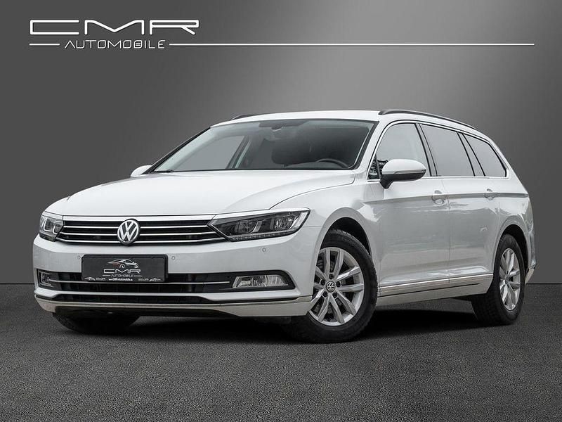 Weiß Gebraucht 2019 VW Passat Comfortline Kombi | 19.998 € (Fairer Preis) - Bild 1/4