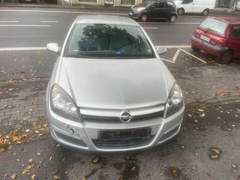 Gebraucht Opel Astra 125 PS (91 kW) 2004 Limousine