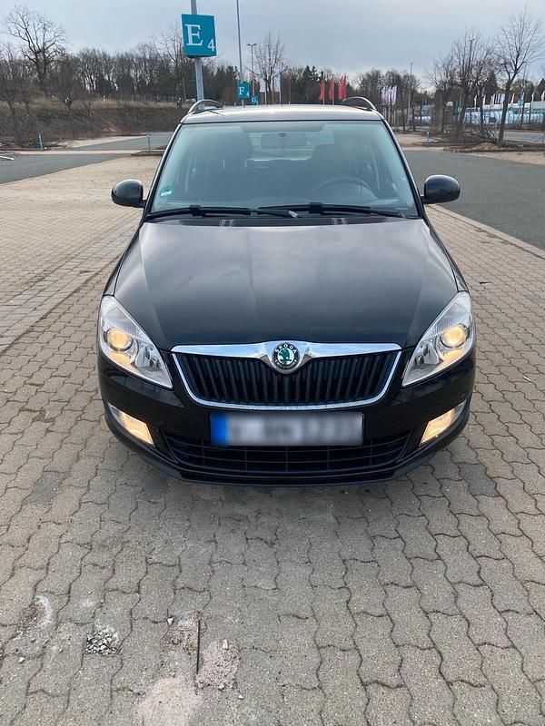 Gebraucht Skoda Fabia 90 PS (66 kW) 2011 Schwarz Kombi