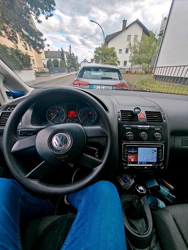 Gebraucht VW Touran 105 PS (77 kW) 2006 Schwarz Van / Kleinbus