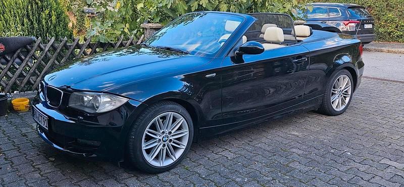 Schwarz Gebraucht 2008 BMW 120 Cabriolet Cabrio | 4.900 € (Fairer Preis) - Bild 1/4