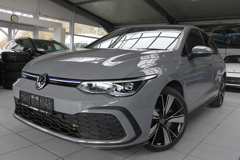 Gebraucht VW Golf VIII GTE 150 PS (110 kW) 2022 Grau Limousine