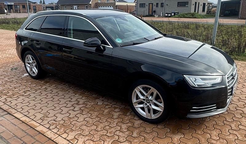 Gebraucht Audi A4 Sport 190 PS (139 kW) 2017 Schwarz Kombi