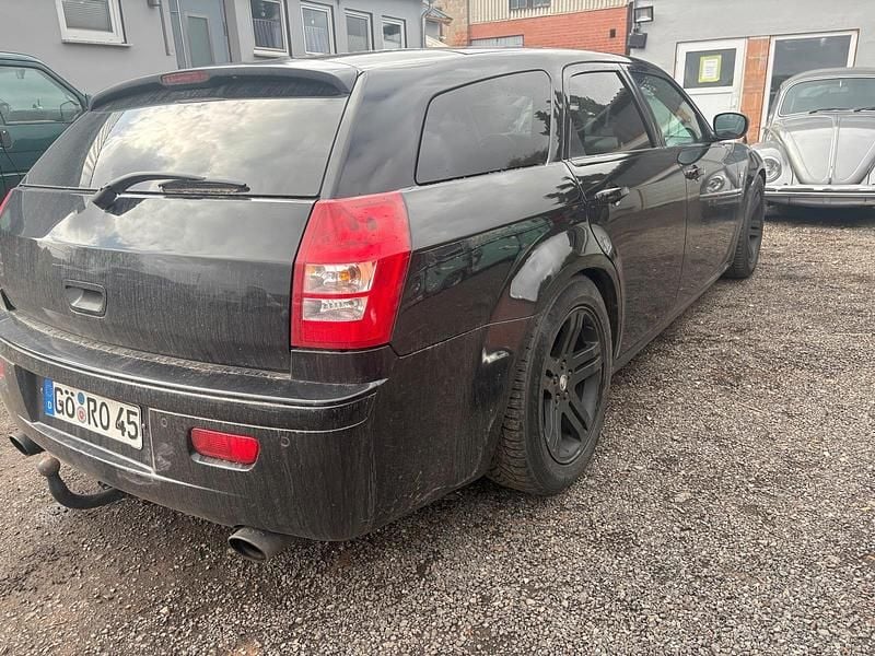 Używany Chrysler 300C 280 KM (205 kW) 2005 Czarny Kombi