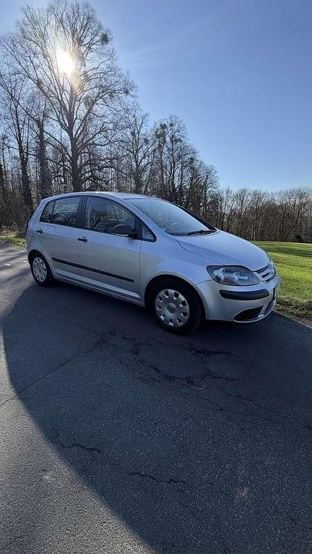 Gebraucht VW Golf Plus Cross Highline 109 PS (80 kW) 2008 Grau Van / Kleinbus