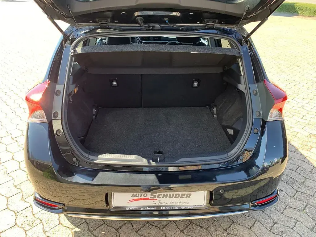 Gebraucht Toyota Auris Hybrid Basis 136 PS (100 kW) 2017 Schwarz Limousine