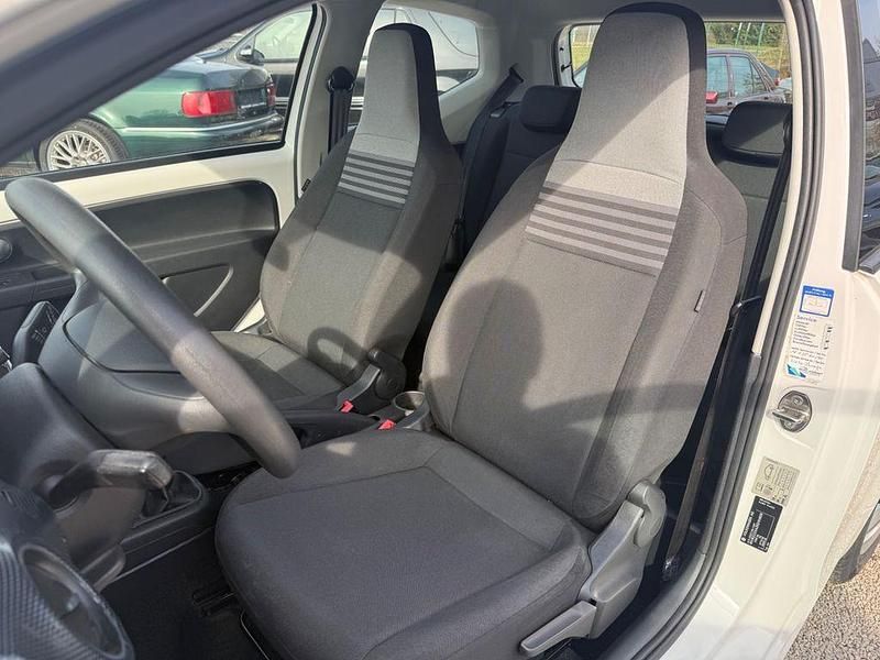 Gebraucht VW up! move up! 60 PS (44 kW) 2019 Weiß Kleinwagen