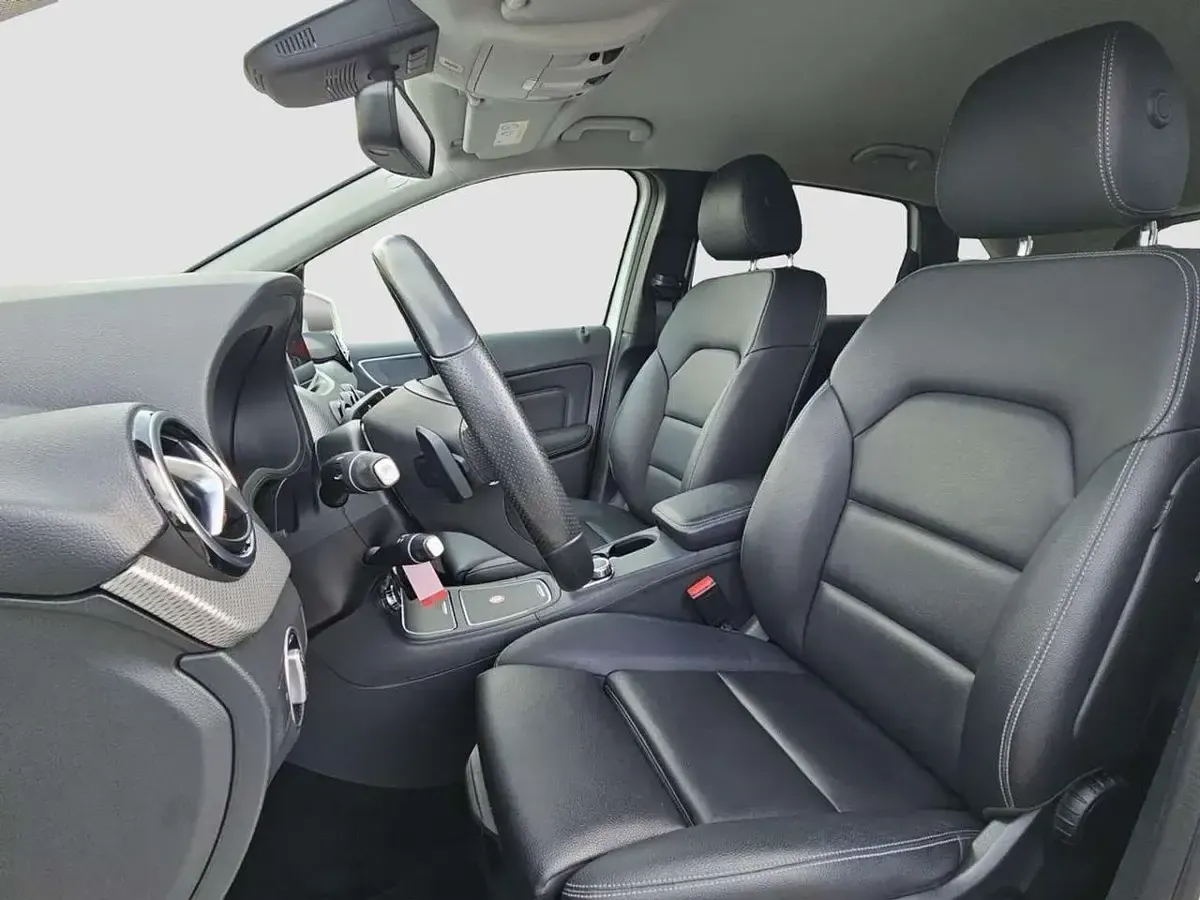 Gebraucht Mercedes B220 Edition 184 PS (135 kW) 2017 Weiß Van / Kleinbus