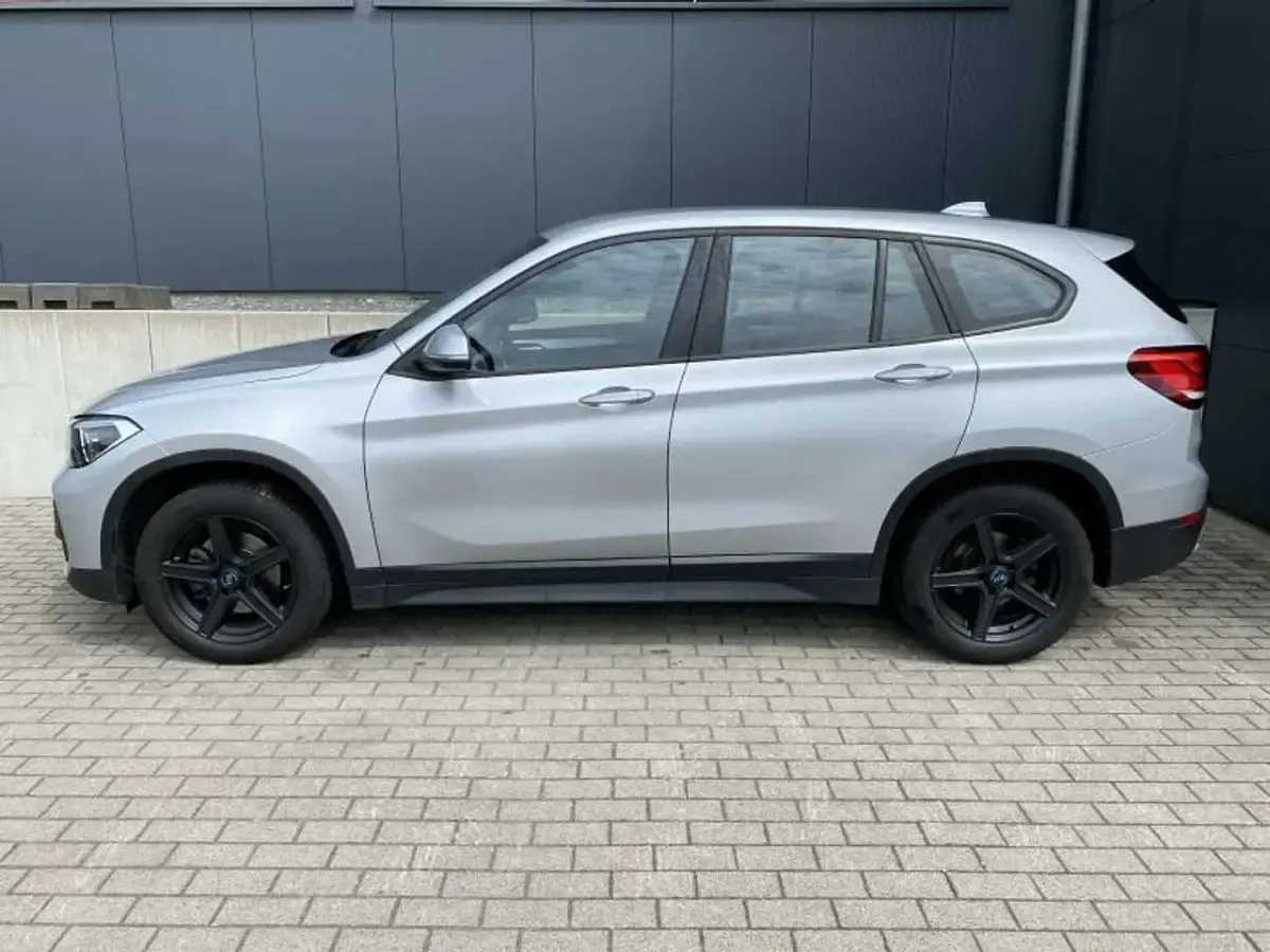 Gebraucht BMW X1 150 PS (110 kW) 2020 Glaciersilber metallic SUV