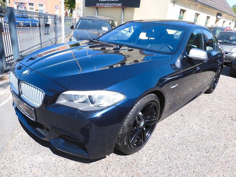Blau Gebraucht 2012 BMW M550 Performance Limousine | 23.990 € (Fairer Preis) - Bild 1/4