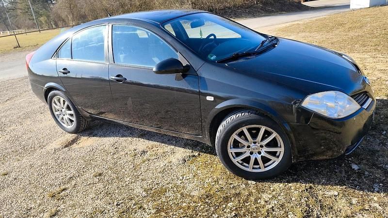 Schwarz Gebraucht 2004 Nissan Primera Limousine | 3.200 € (Etwas zu teuer) - Bild 1/4