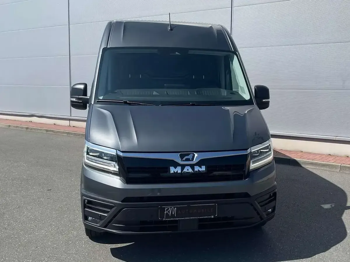 Neu MAN TGE 205 PS (150 kW) 2026 Indiumgrau metallic Van