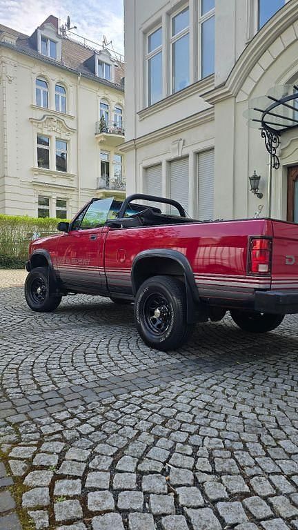 Occasion Dodge Dakota 126 ch (92 kW) 1989 Rouge Pick-up