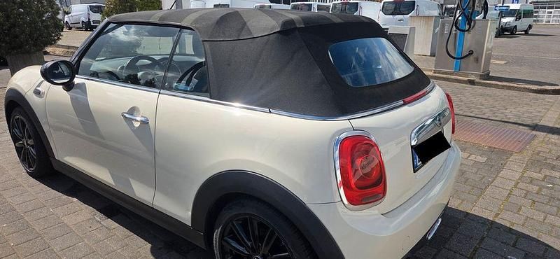 Second-hand Mini Cooper 136 CP (100 kW) 2017 Alb Hatchback