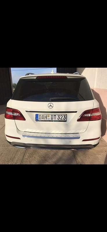Gebraucht Mercedes ML350 258 PS (189 kW) 2013 Weiß SUV