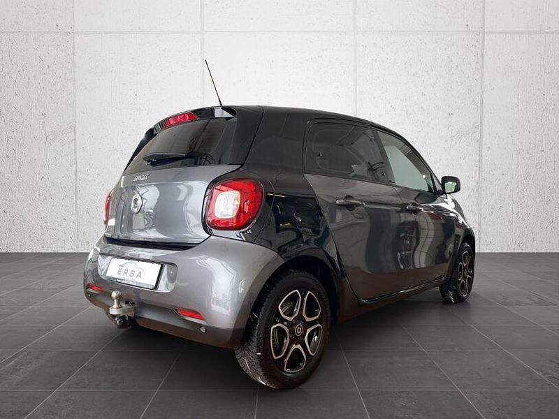 Gebraucht Smart ForFour Basis 71 PS (52 kW) 2017 Grau Kleinwagen