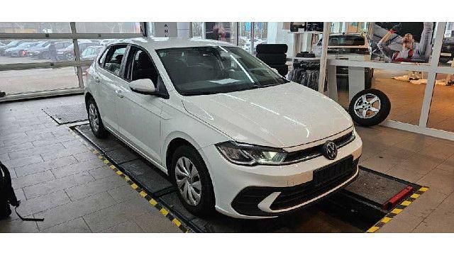 Gebraucht VW Polo Basis 80 PS (58 kW) 2022 Weiß Kleinwagen