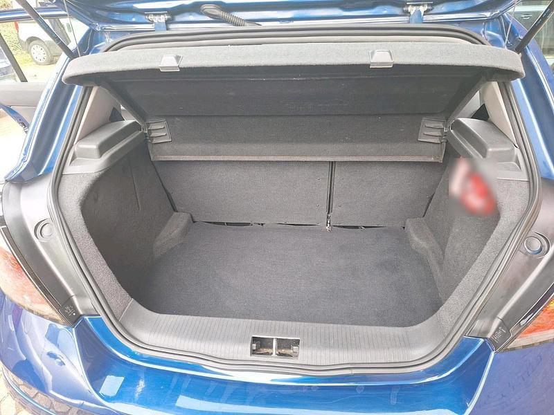 Gebraucht Opel Astra 105 PS (77 kW) 2005 Blau Limousine