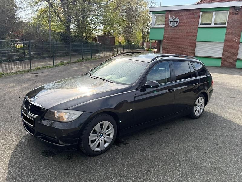 Usado BMW 320 150 HP (110 kW) 2006 Preto Carrinha