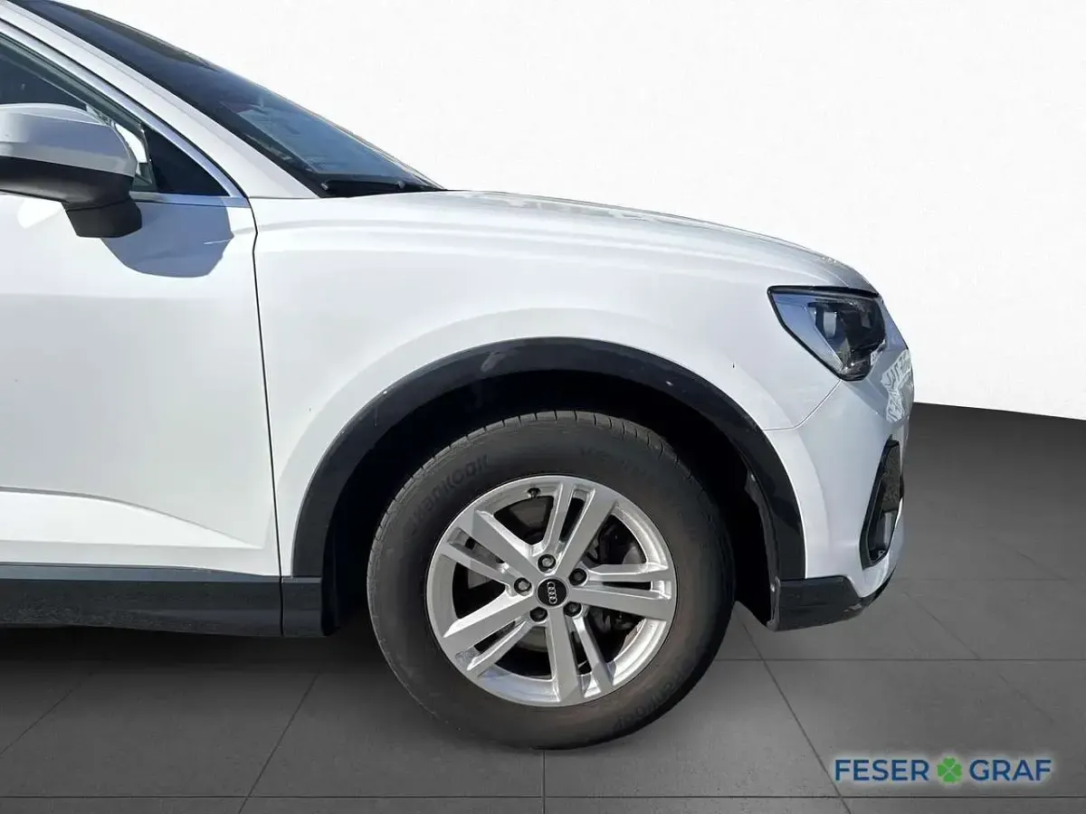 Gebraucht Audi Q3 Sportback Comfort 245 PS (180 kW) 2022 Ibisweiß SUV