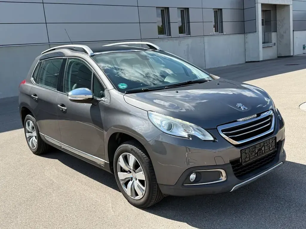 Gebraucht Peugeot 2008 Allure 110 PS (80 kW) 2015 Grau SUV