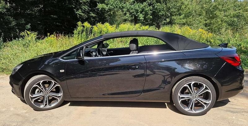 Occasion Opel Cascada Edition 140 ch (102 kW) 2018 Noir Cabriolet