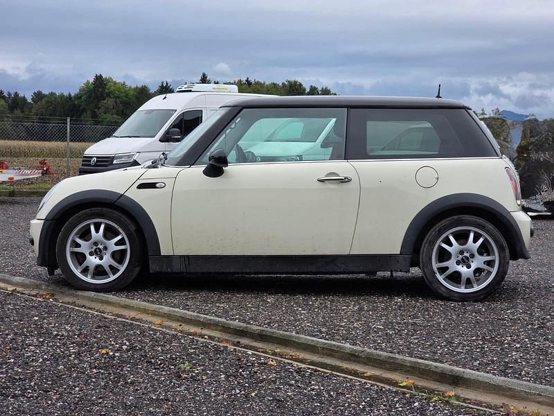Gebraucht Mini Cooper 116 PS (85 kW) 2004 Gelb Kleinwagen