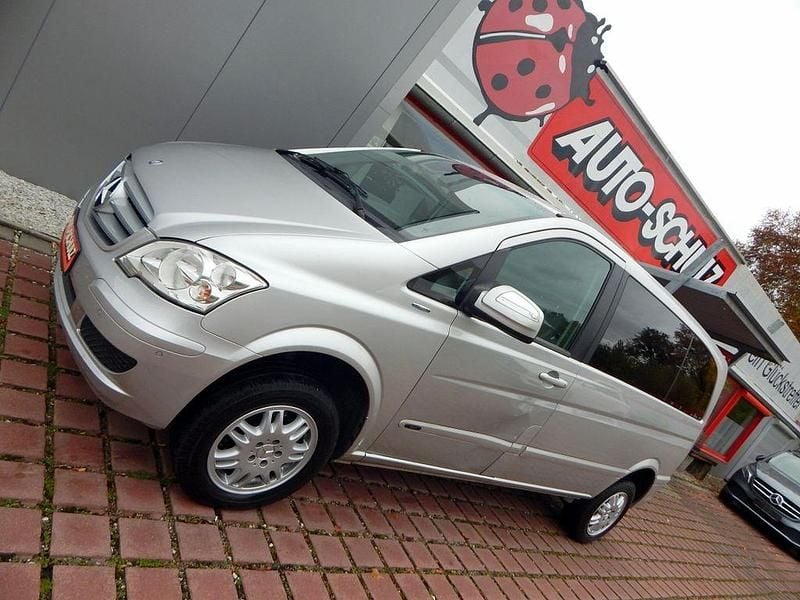 Grau Gebraucht 2013 Mercedes Viano Edition Van / Kleinbus | 10.950 € (Superpreis) - Bild 1/4