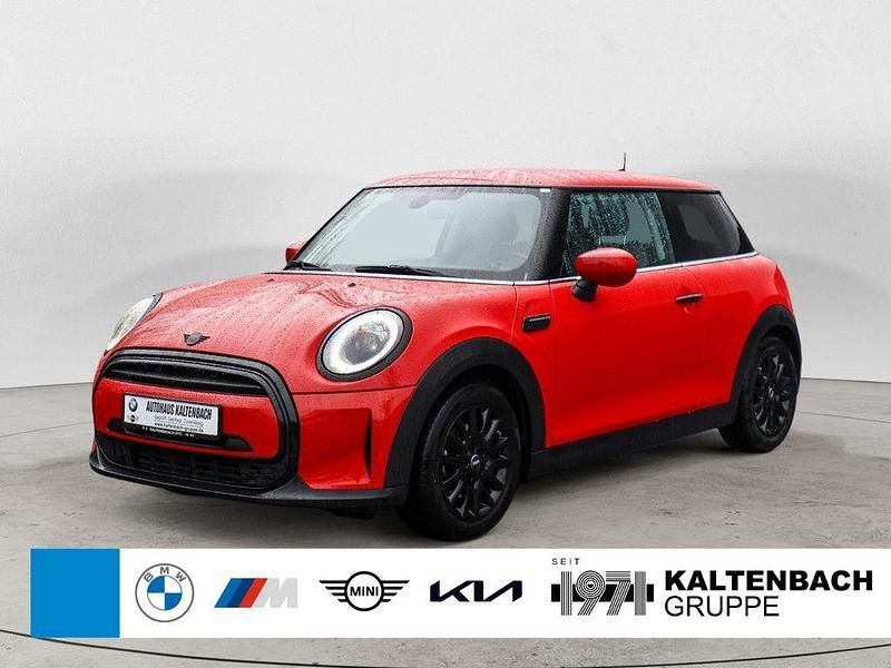 Gebraucht Mini ONE Classic 102 PS (75 kW) 2022 Rot Kleinwagen