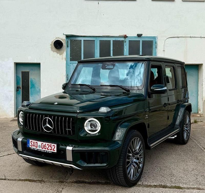 Grün Gebraucht 2024 Mercedes G63 AMG AMG SUV | 229.000 € (Superpreis) - Bild 1/4