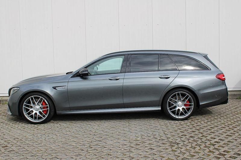 Gebraucht Mercedes E63S AMG AMG 612 PS (450 kW) 2019 Grau Limousine