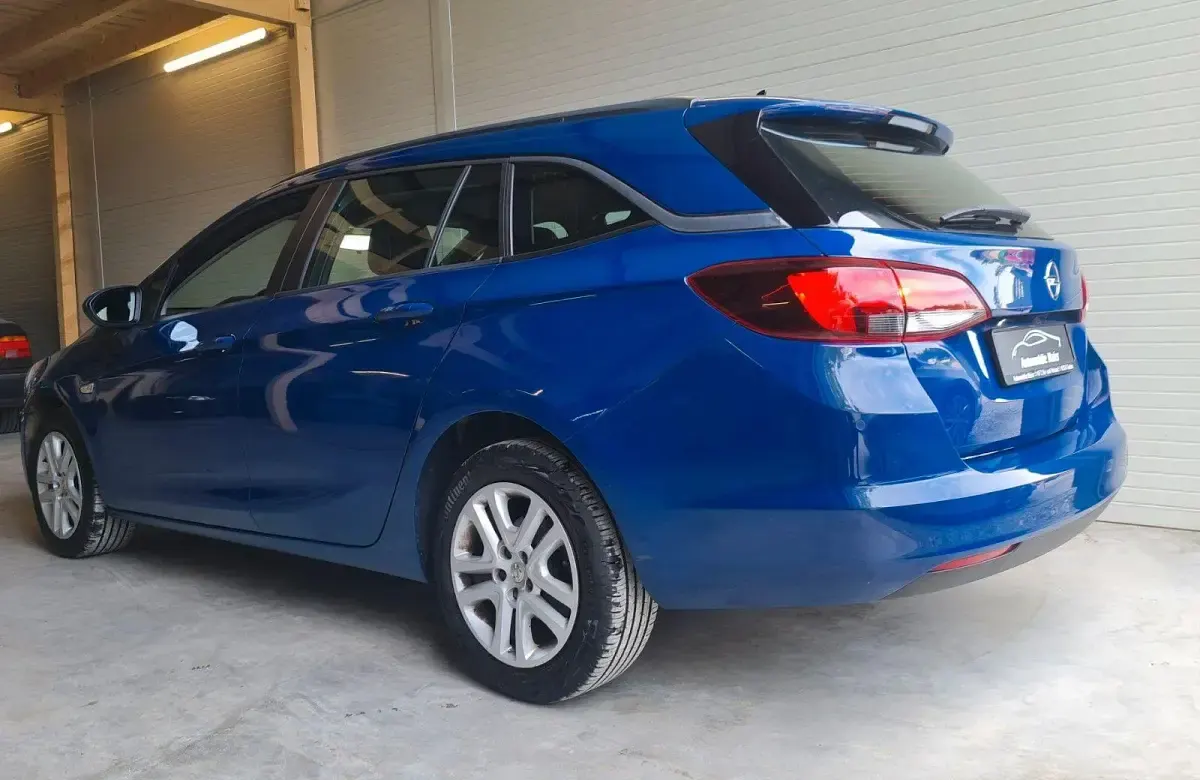 Gebraucht Opel Astra Edition 110 PS (80 kW) 2020 Blau Kombi