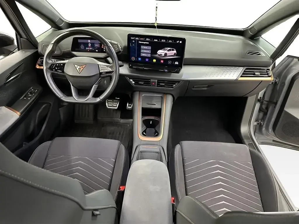 Second-hand Cupra Born 150 kW (204 CP) 2023 Gri Hatchback