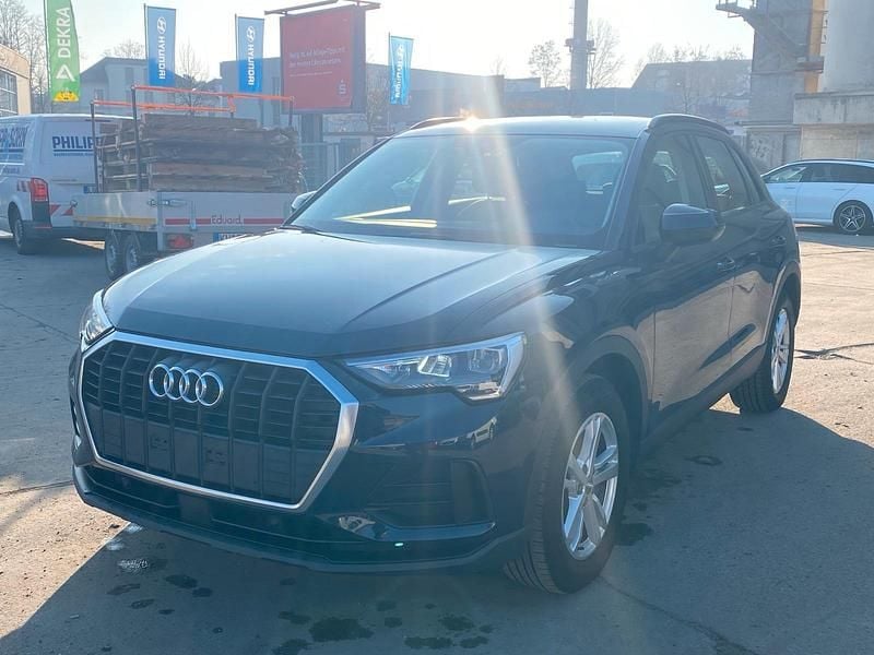 Andere farben Gebraucht 2020 Audi Q3 SUV | 17.900 € (Superpreis) - Bild 1/4