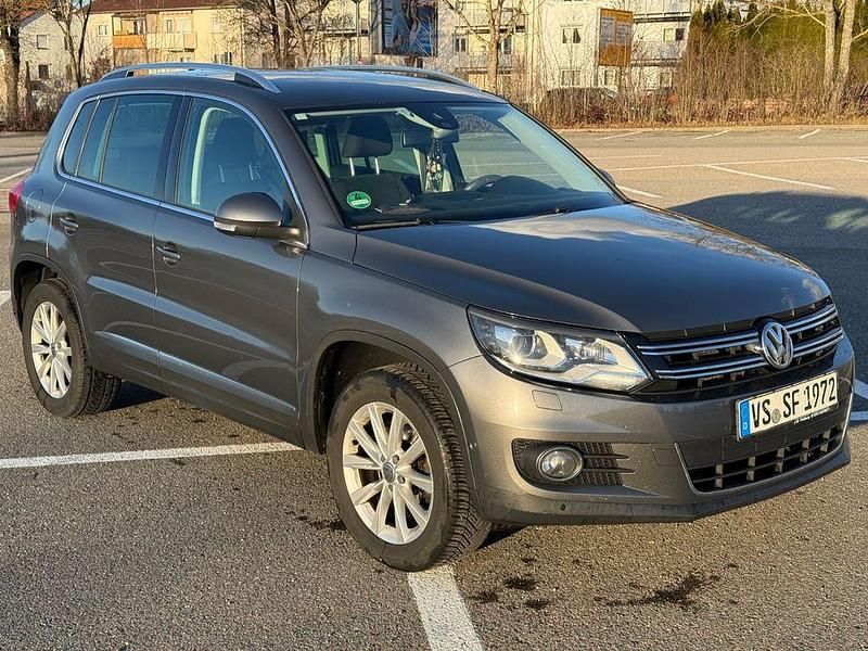 Gebraucht VW Tiguan Life 179 PS (131 kW) 2012 SUV