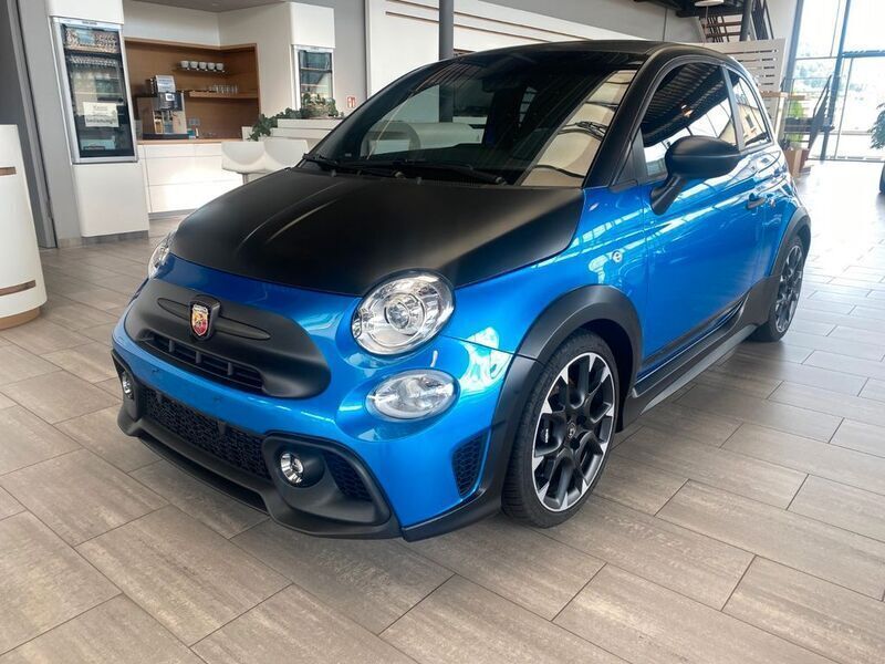 Blau Gebraucht 2022 Abarth 695 Kleinwagen | 35.999 € (Teuer) - Bild 1/4