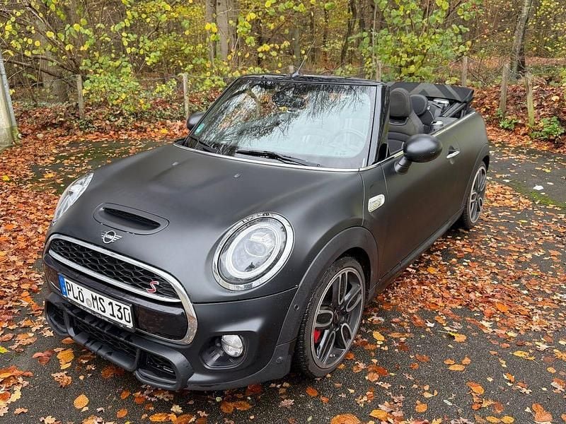 Schwarz Gebraucht 2018 Mini John Cooper Works Cabriolet Cabrio | 22.790 € (Fairer Preis) - Bild 1/4