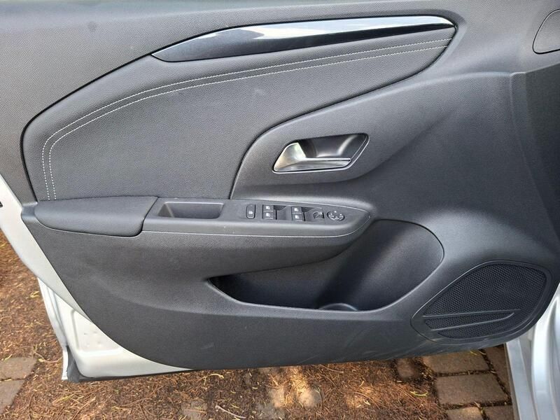 Gebraucht Opel Corsa 101 PS (74 kW) 2024 Grau Kleinwagen