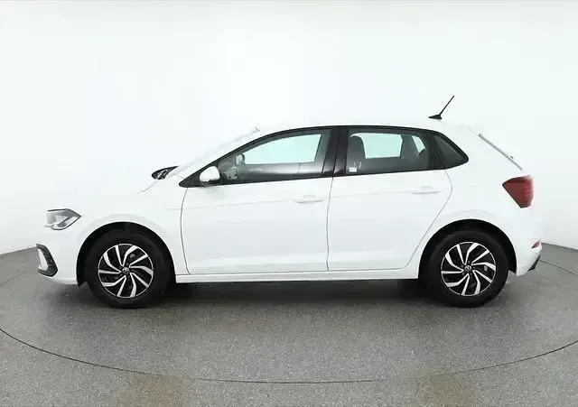 Gebraucht VW Polo Life 95 PS (69 kW) 2024 Weiß Kleinwagen
