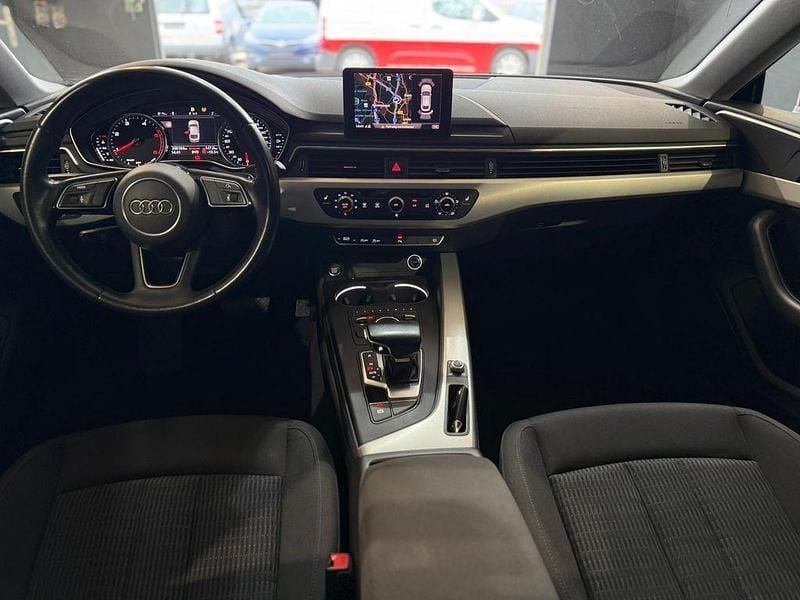 Gebraucht Audi A5 Sportback Design 190 PS (139 kW) 2019 Grau Kleinwagen