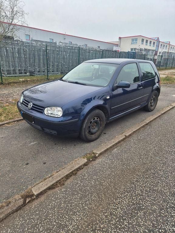 Gebraucht VW Golf IV Edition 75 PS (55 kW) 2002 Blau Limousine